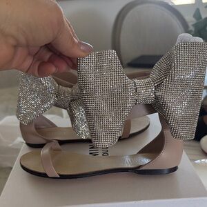 Sparkling Kids Sandals with Rhinestone Bow